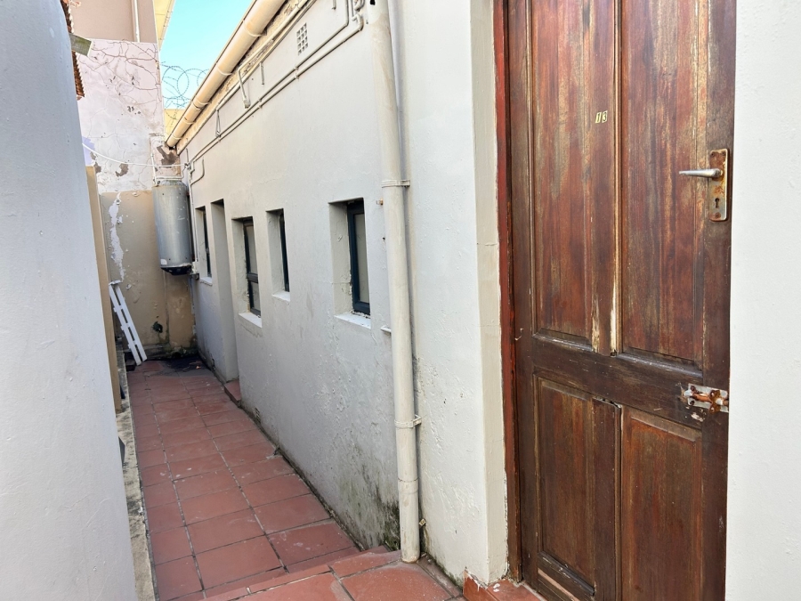 25 Bedroom Property for Sale in Quigney Eastern Cape